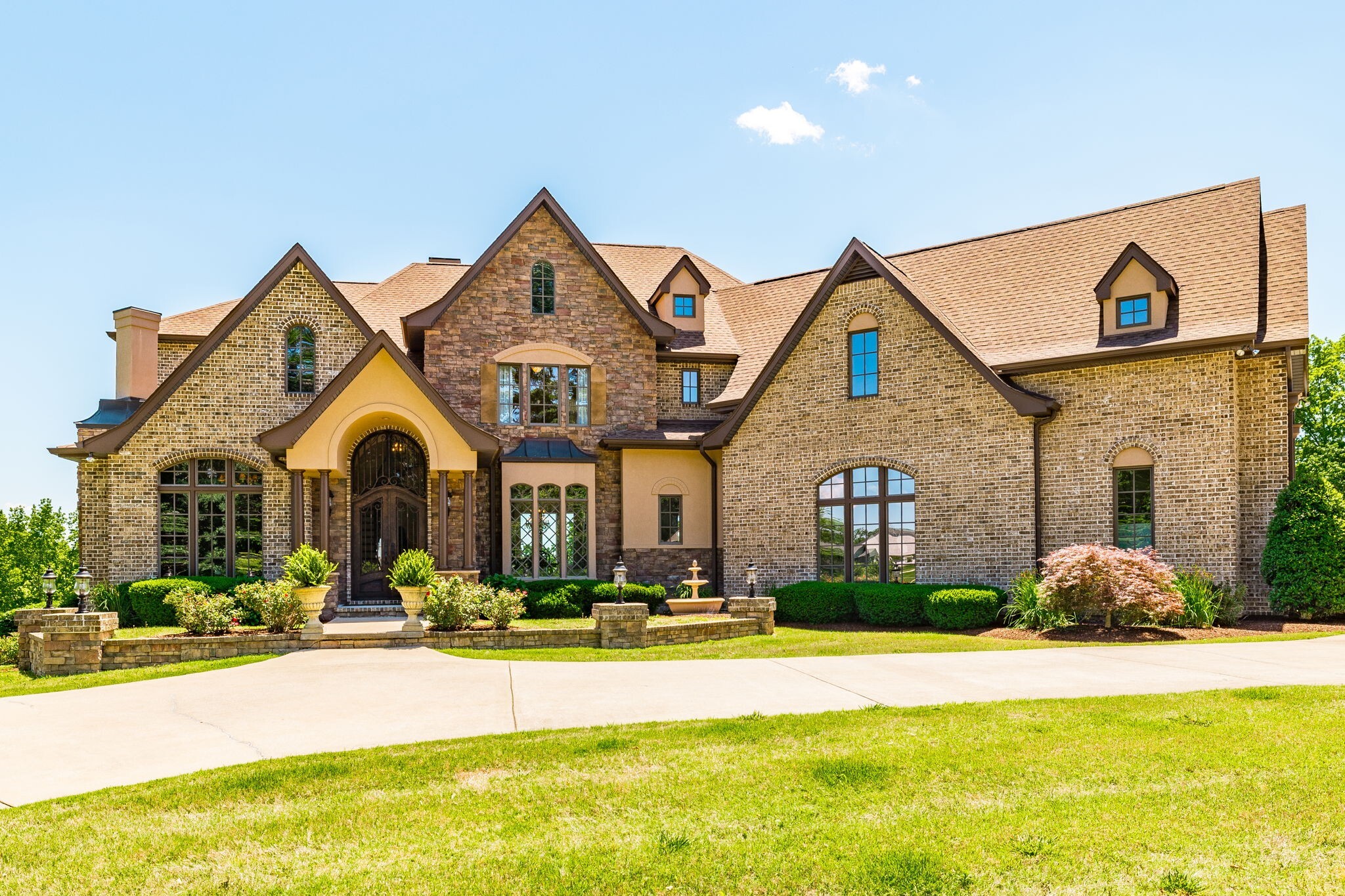 4047 Ironwood Dr  Greenbrier TN 37073 photo