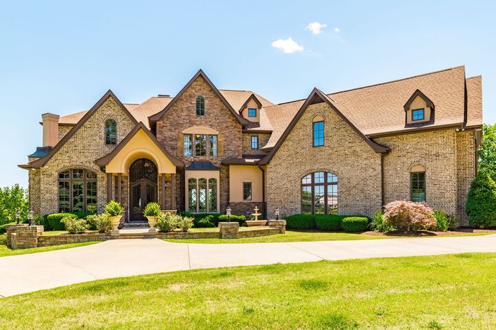 4047 Ironwood Dr  Greenbrier TN 37073 photo