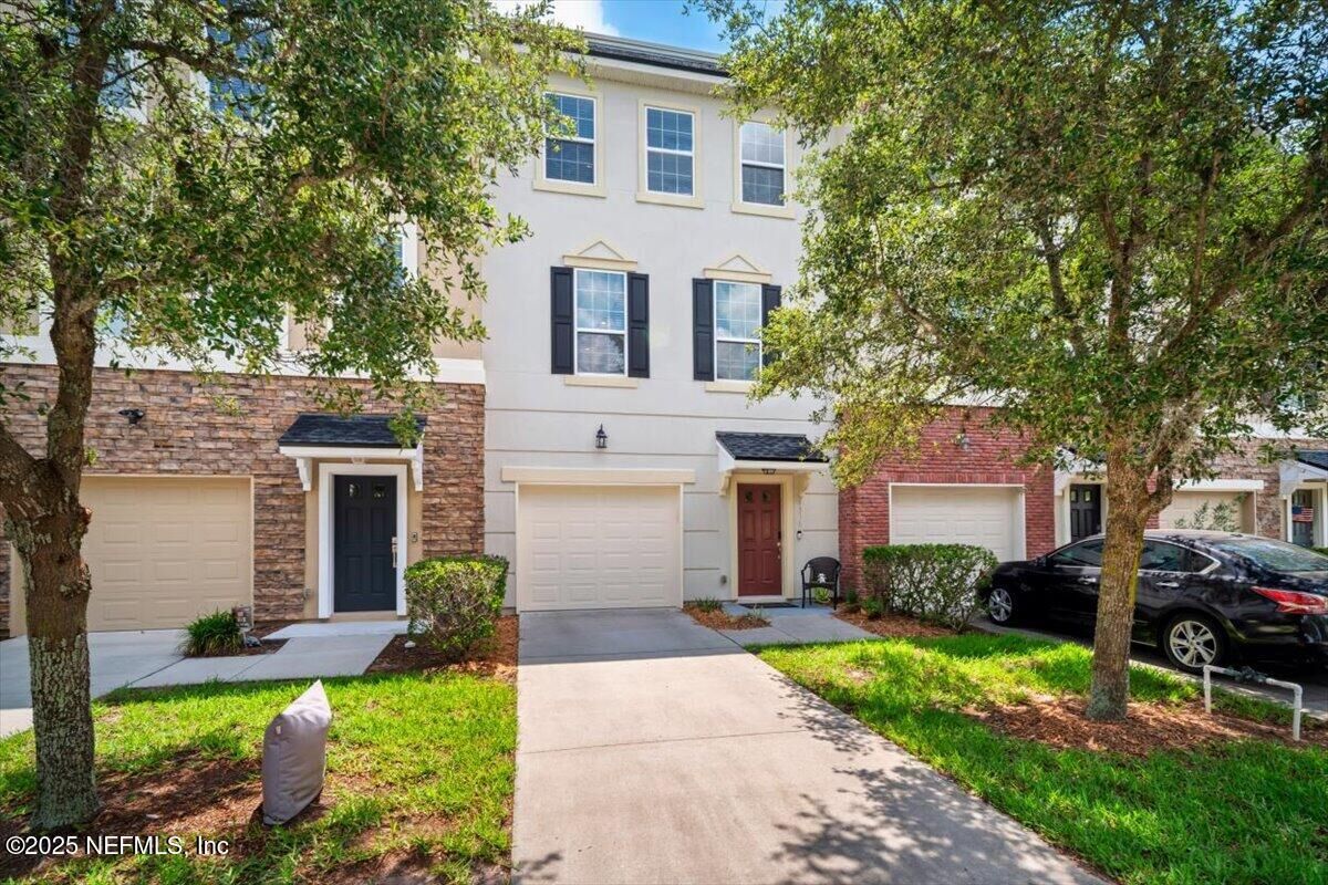 Property Photo:  4316 Ellipse Drive  FL 32246 