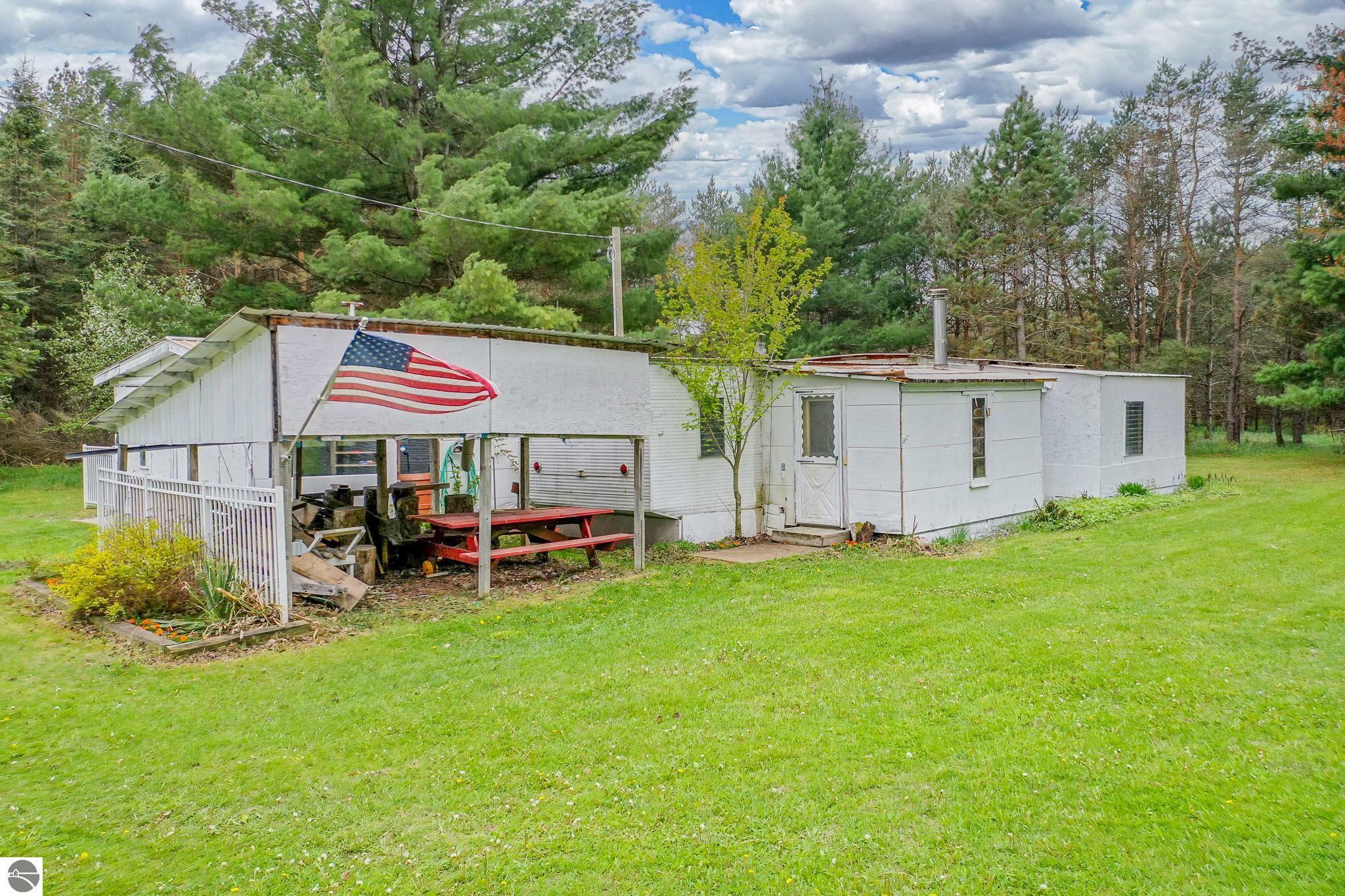 Property Photo: 1151 N 8 Mile Road MI 49651