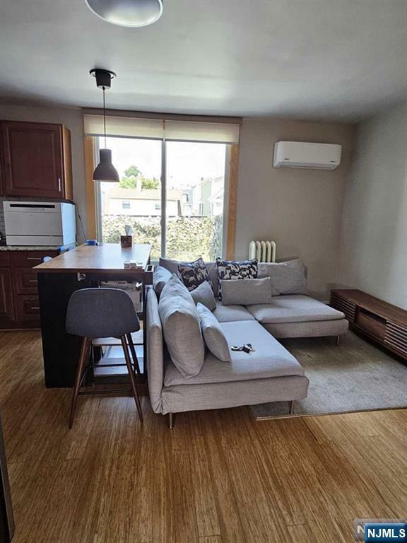 Property Photo:  271 Davis Avenue 3  NJ 07032 