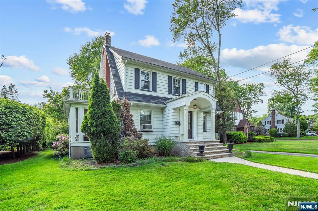 Property Photo: 537 Seminole Street NJ 07649