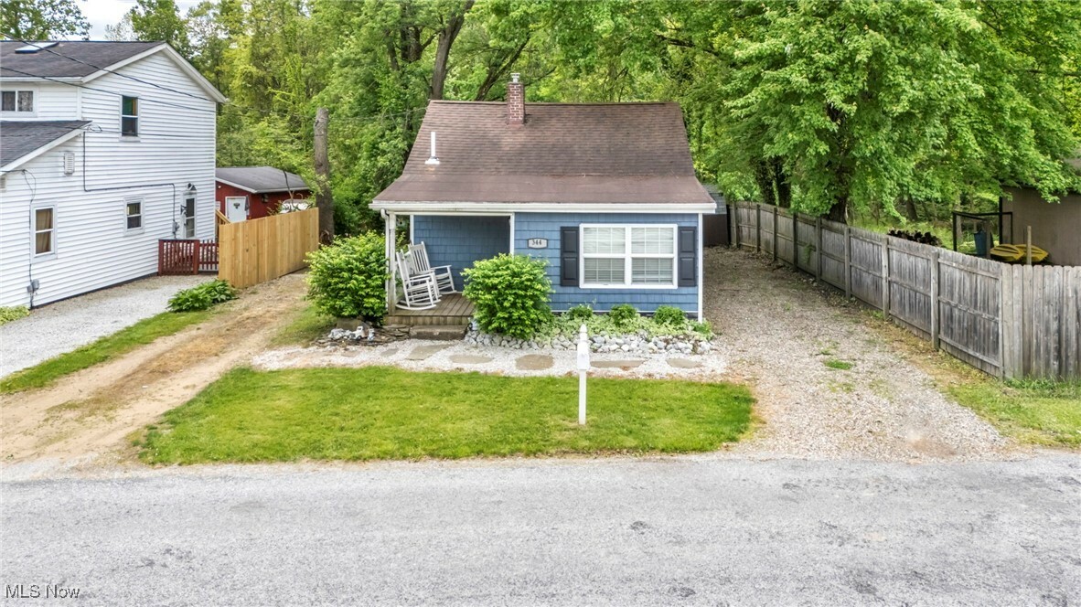 Property Photo: 344 Canova Drive OH 44319