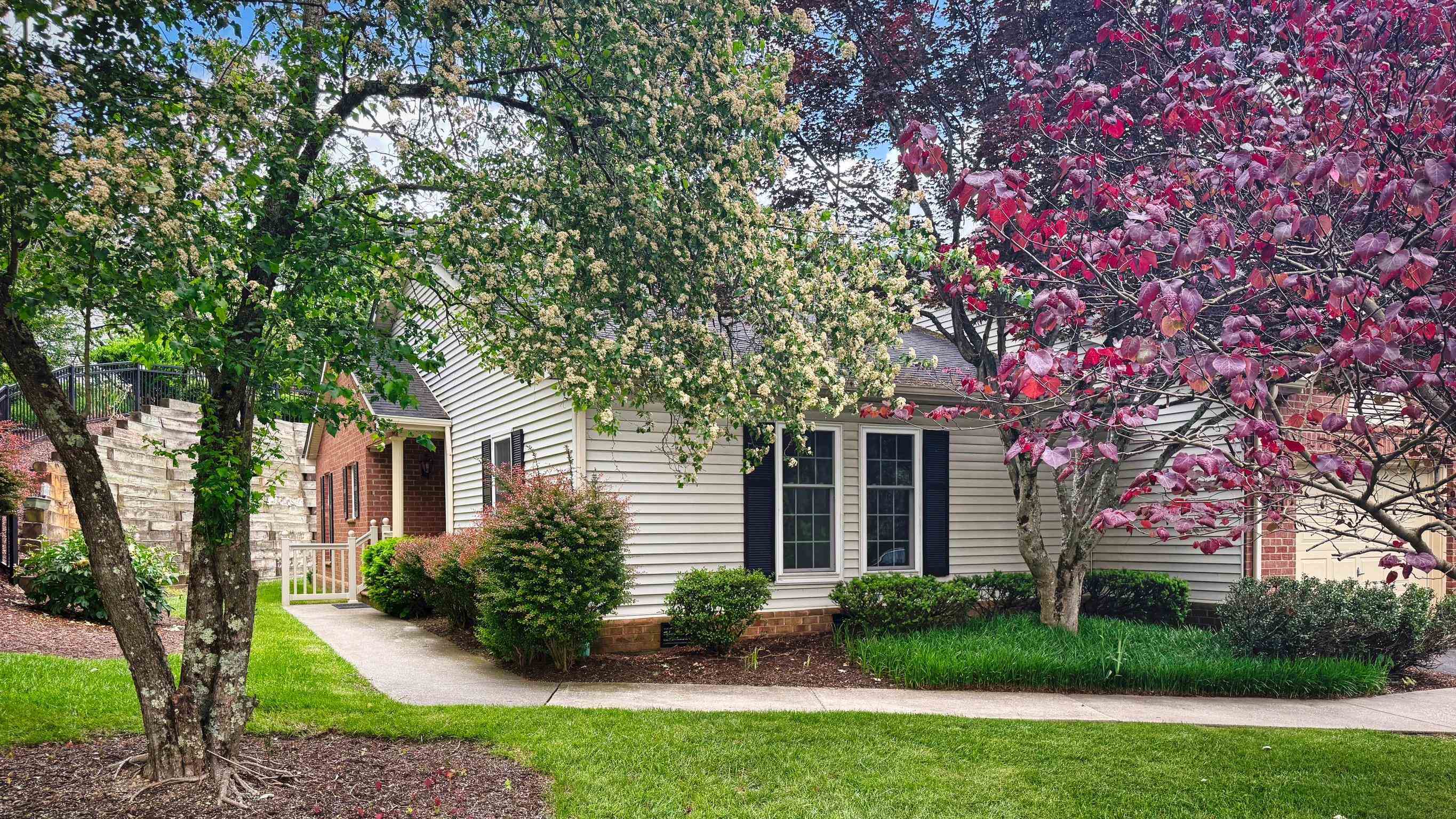 Property Photo: 901 Vista Terrace VA 24060