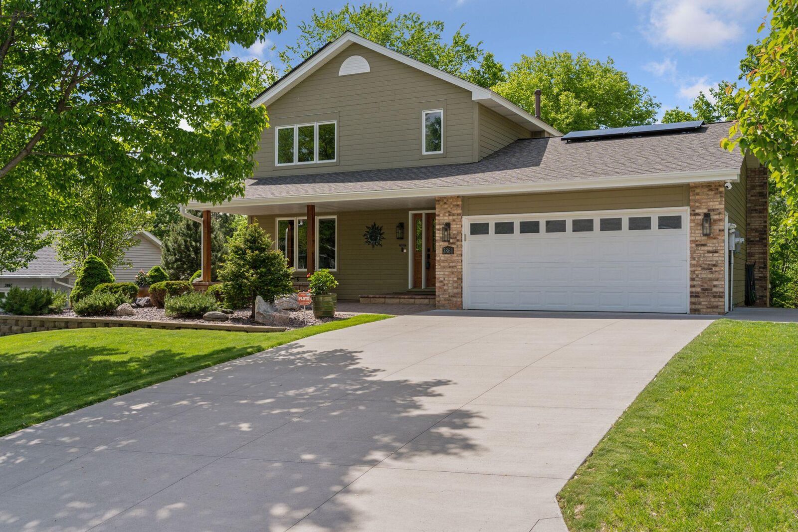 Property Photo:  3861 Westbury Drive  MN 55123 