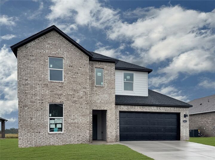 Property Photo: 2411 Longfellow Drive AR 72713