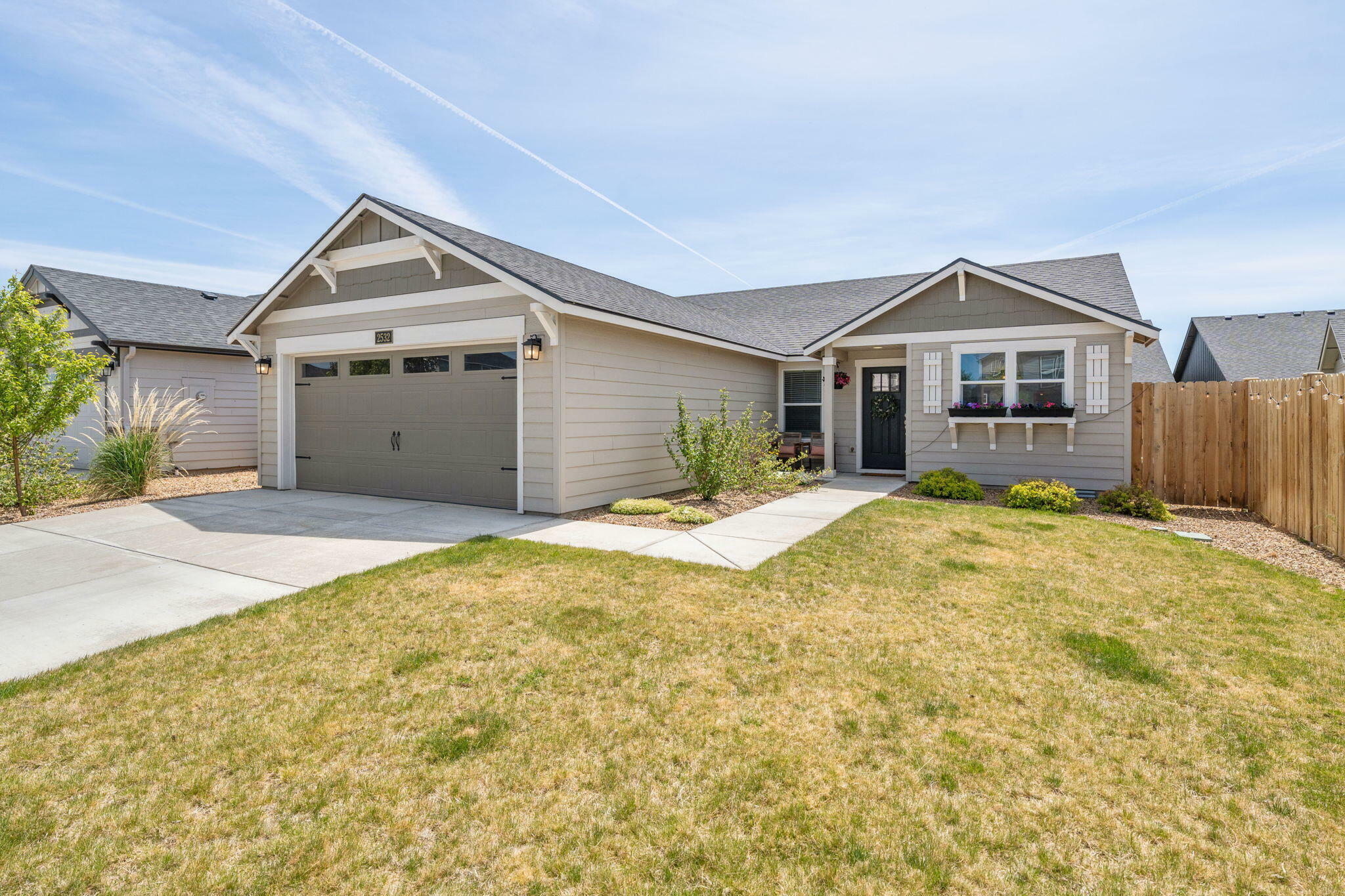 Property Photo: 2532 NW Upas Way OR 97756