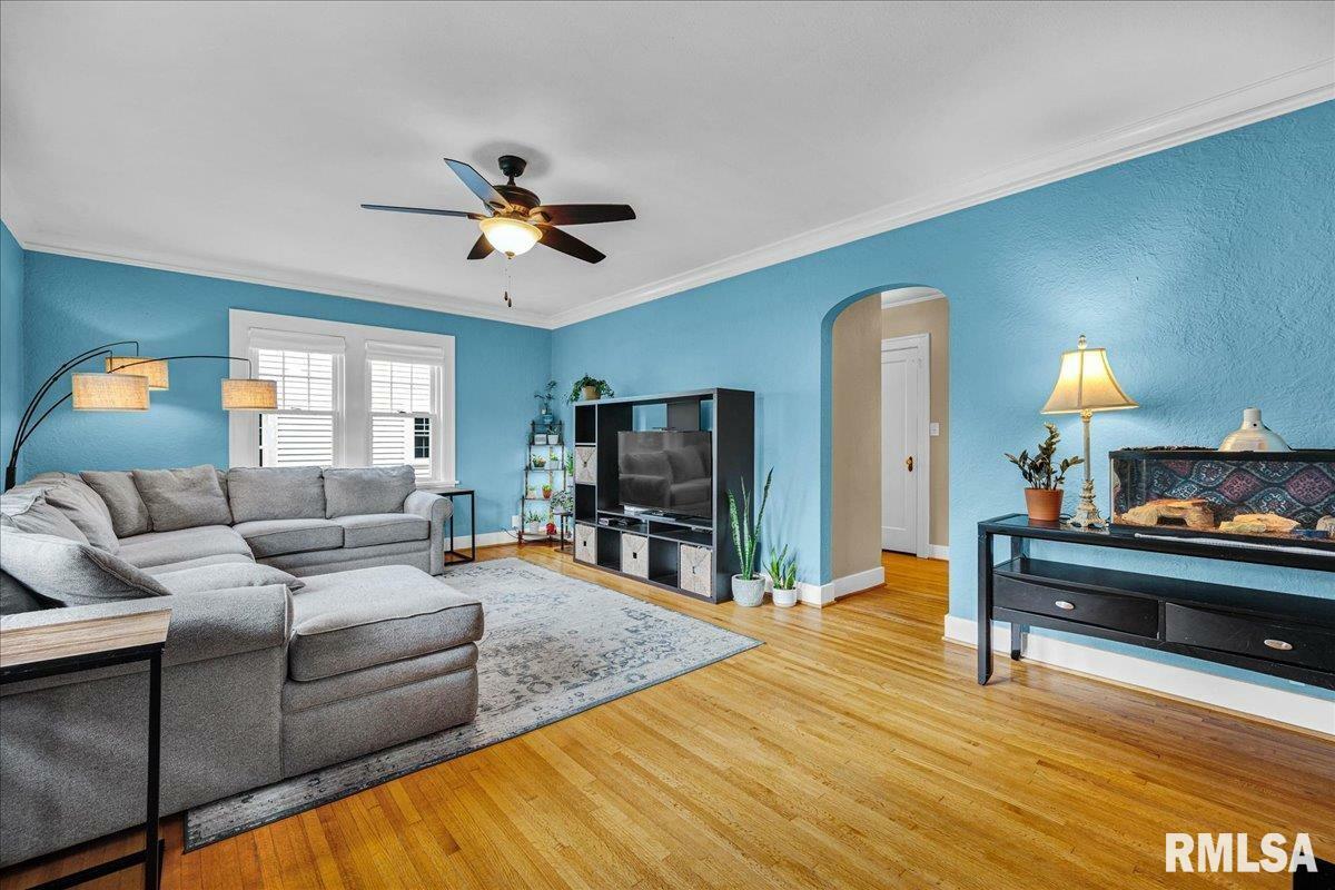 Property Photo: 106 N Fairway Drive IL 61604