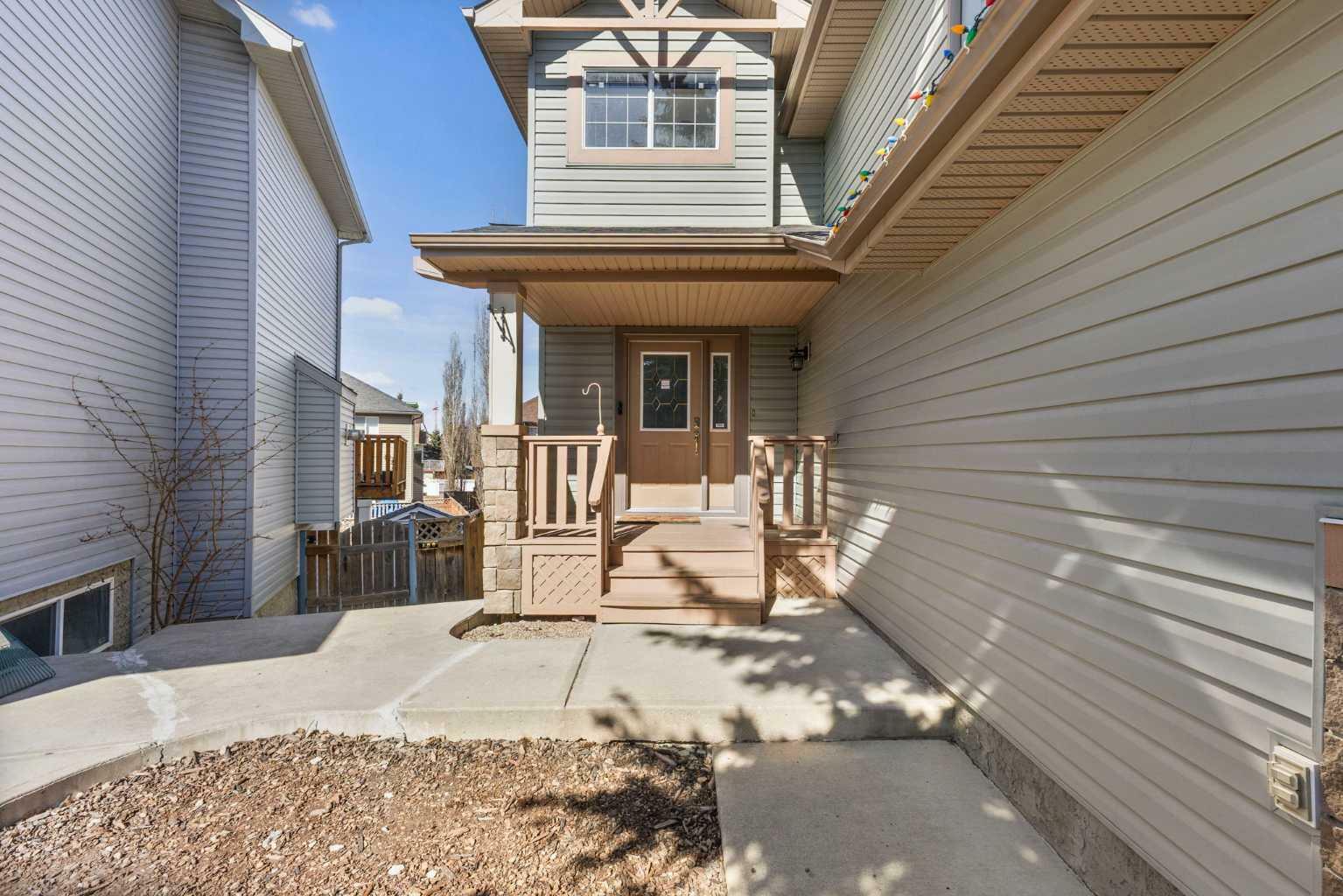 Photo de la propriété: 74 Weston Green SW AB T3H 5E9