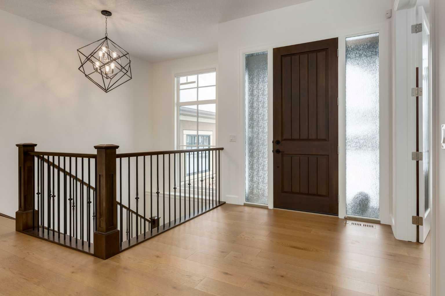 Property Photo: 44 Damkar Drive AB T3L 0E8
