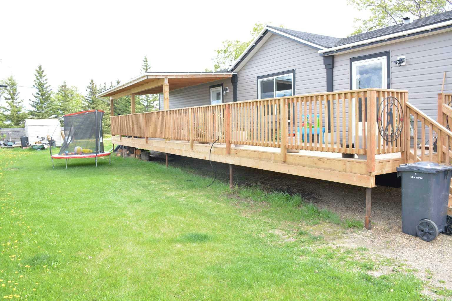 Property Photo: 10113 99 Street AB T0H 2R0