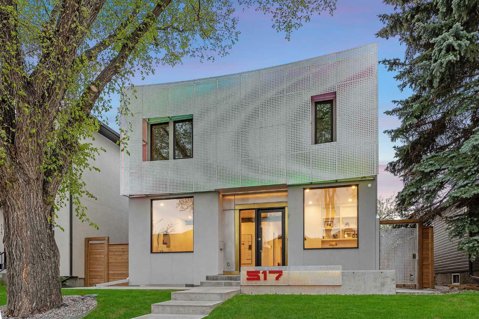 Property Photo: 517 28 Avenue NW AB T2M 2K9