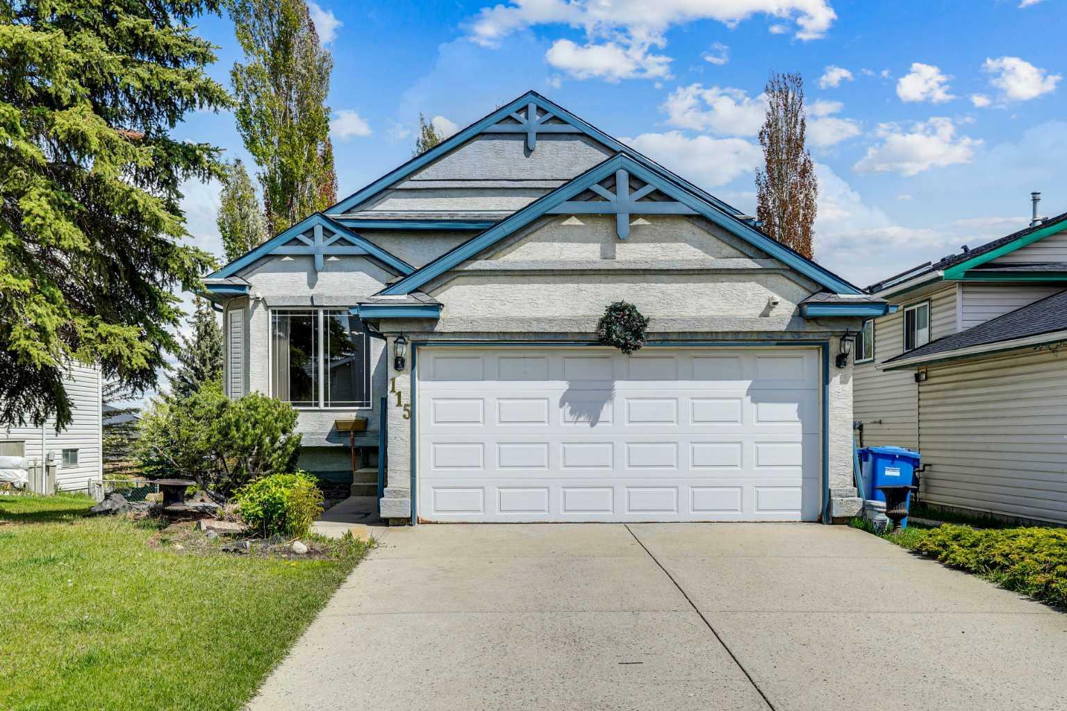Photo de la propriété: 115 Harvest Oak Crescent NE AB T3K 4C9