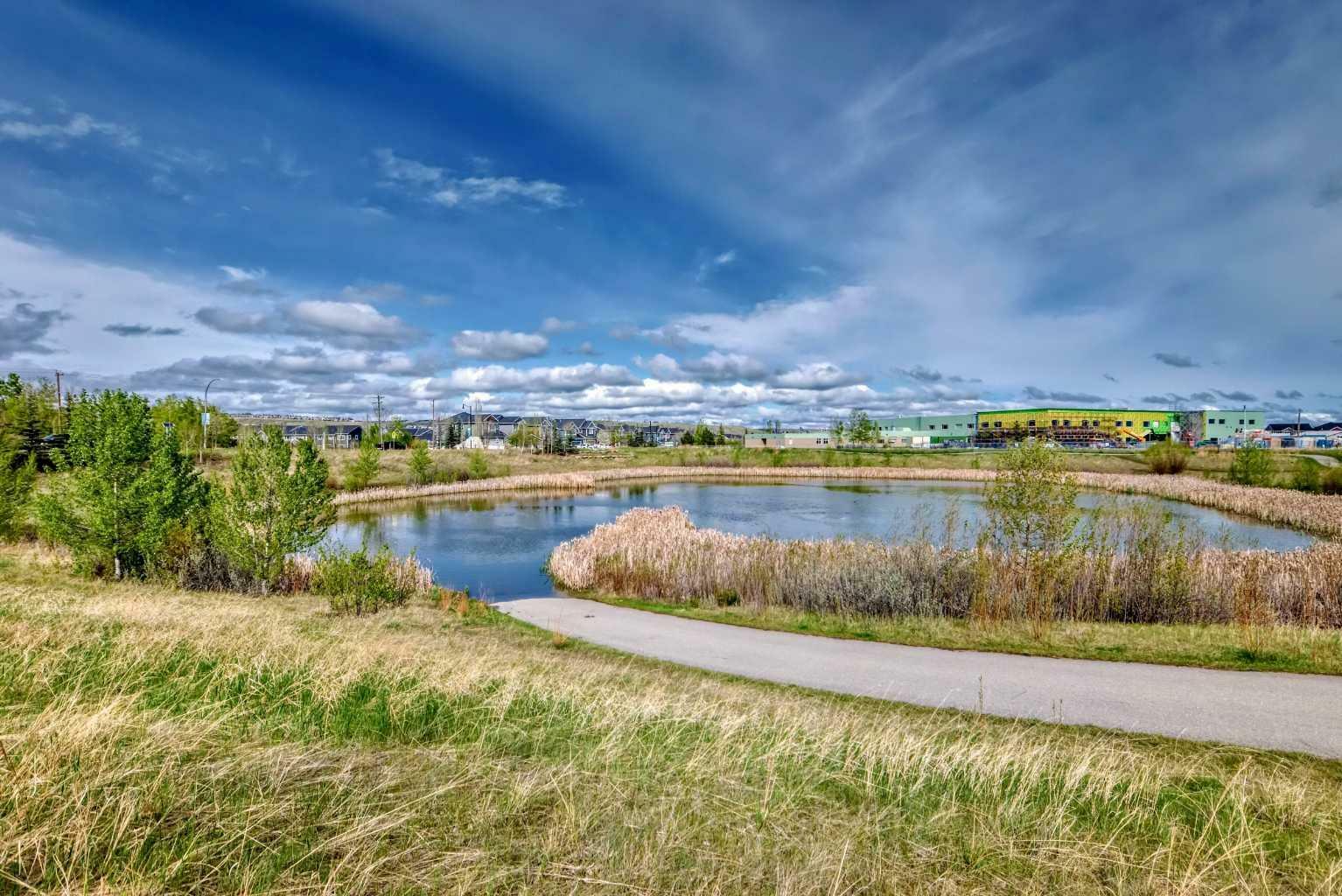 Property Photo: 183 River Heights Drive AB T4C 0Y1