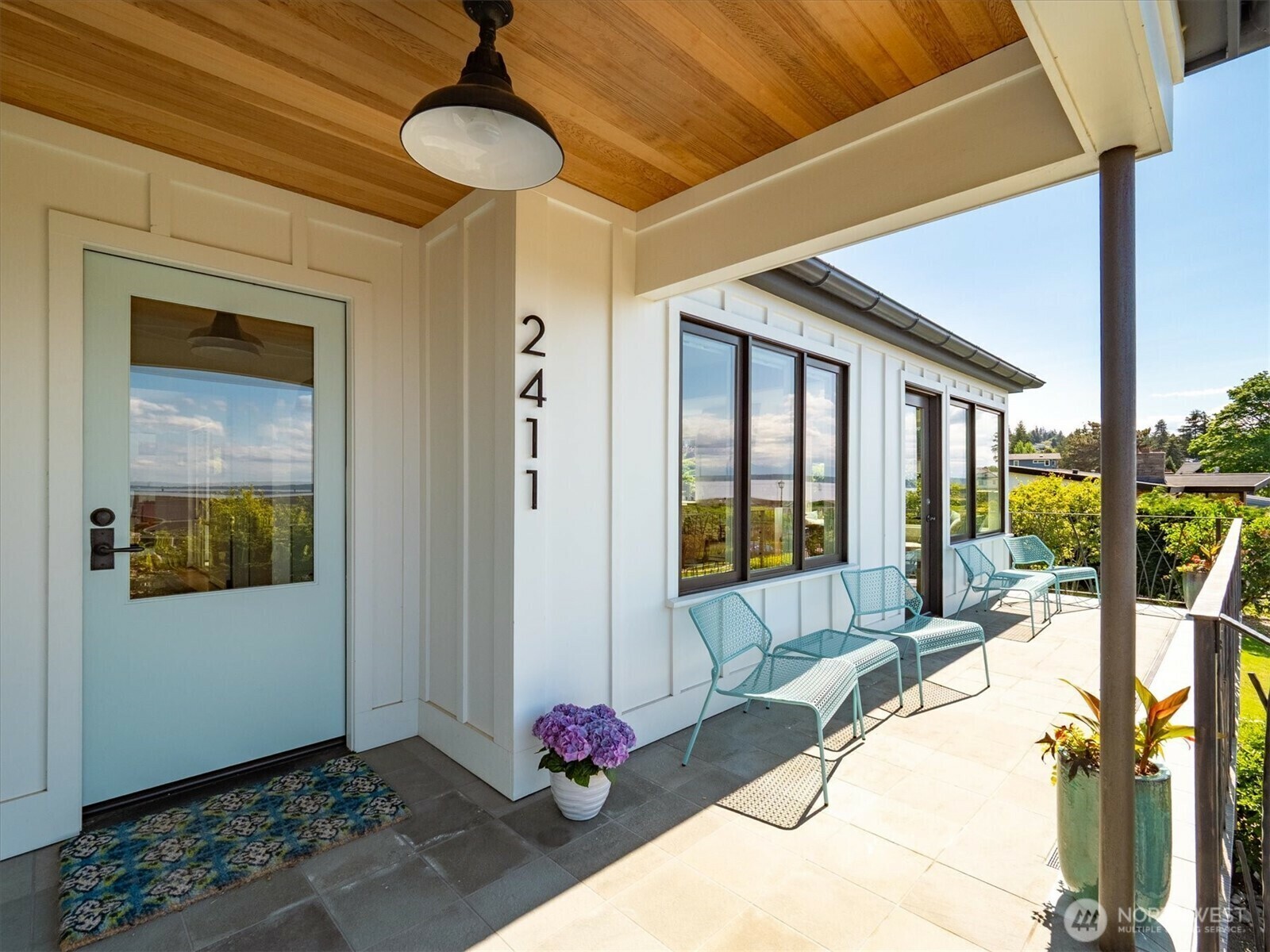 Property Photo: 2411 NW Blue Ridge Drive WA 98177