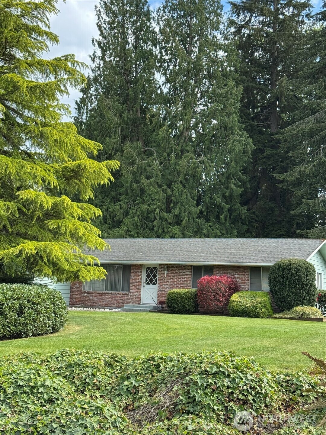 Property Photo:  2524  252nd Street NE Street NE  WA 98223 