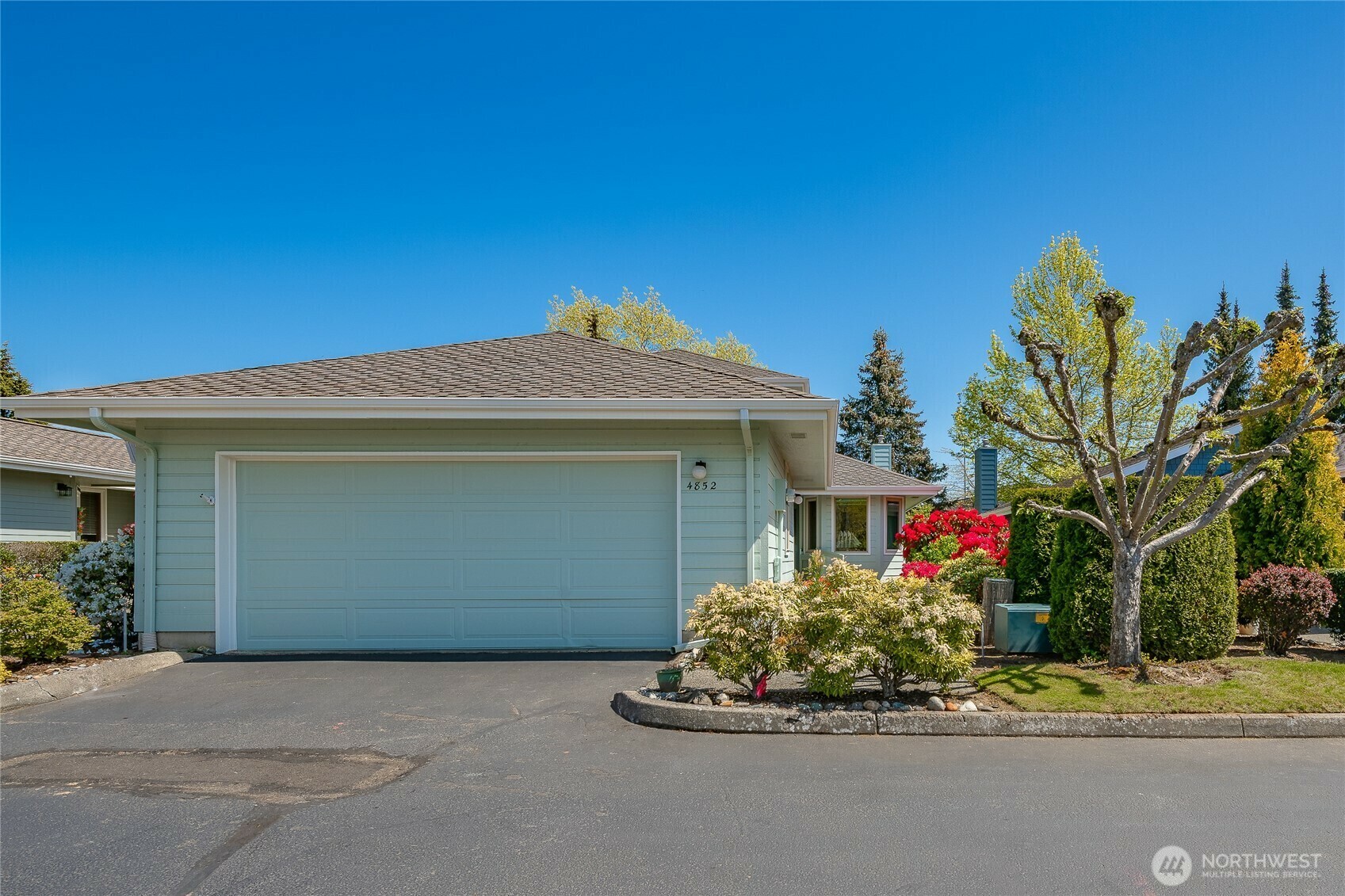 Property Photo: 4852 N Village Lane WA 98226