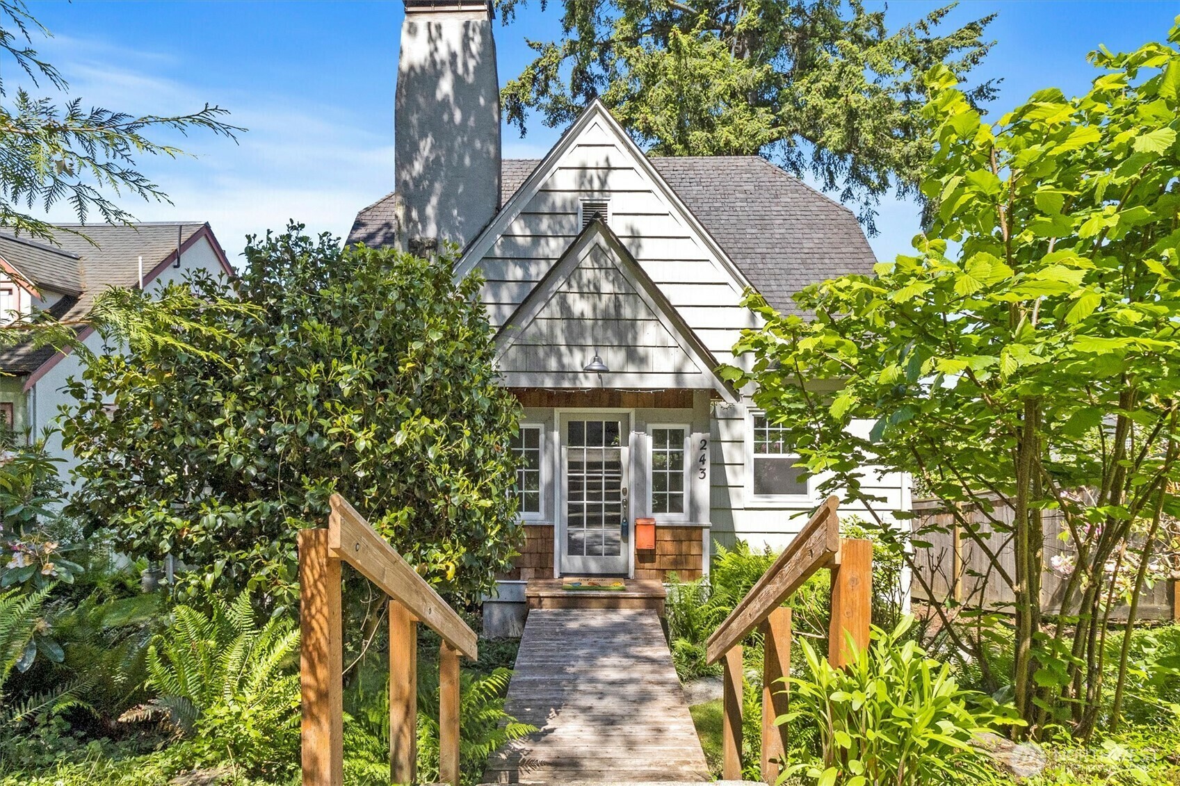 Property Photo: 243 N Garden Street WA 98225