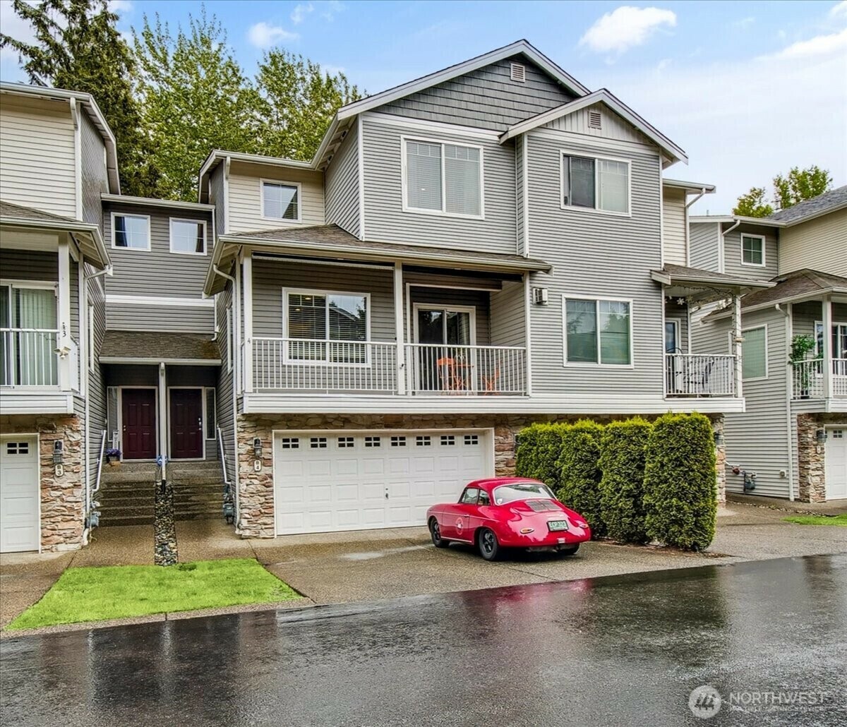 Property Photo:  9410  7th Avenue SE B4  WA 98208 
