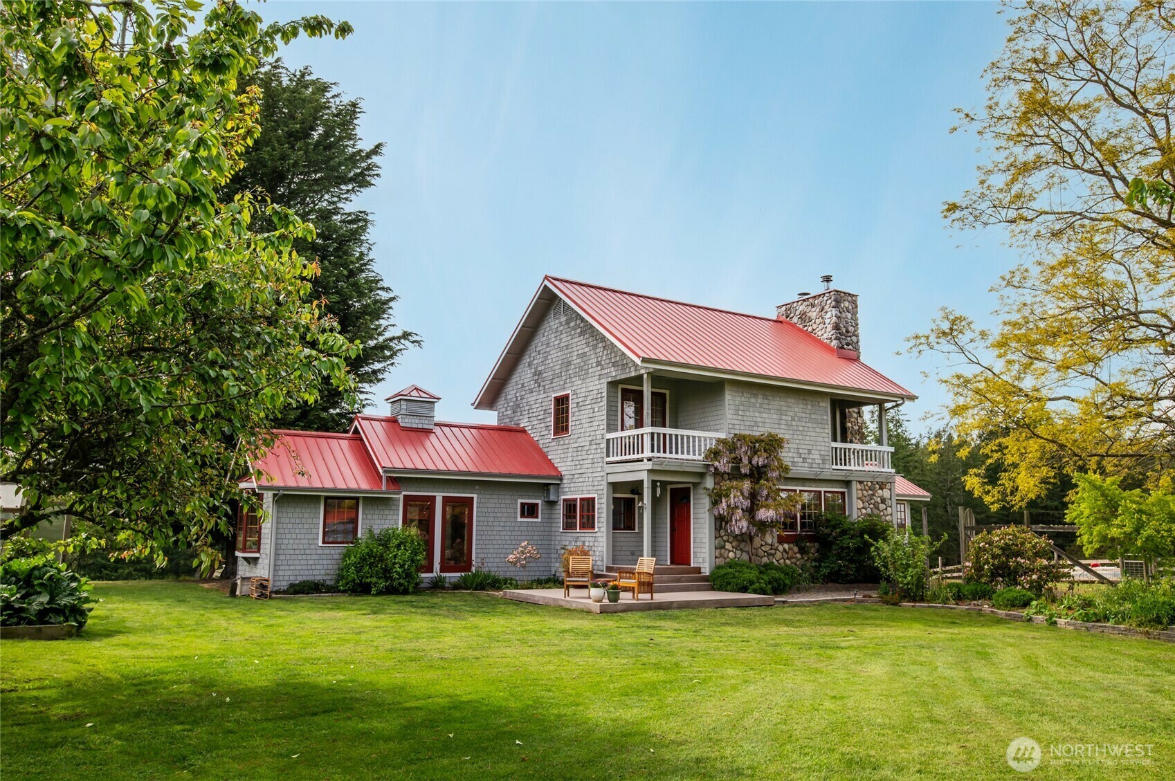 Property Photo: 472 Redtail Lane WA 98261