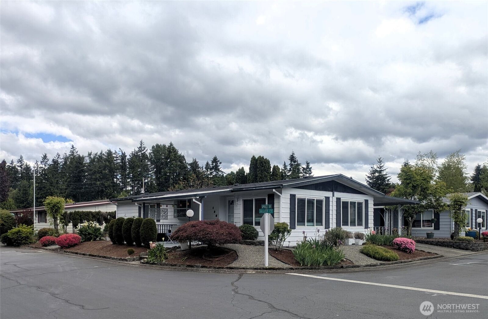 98059 2 bed Renton home for sale: 201 Union Avenue SE 136, Renton, WA 98059