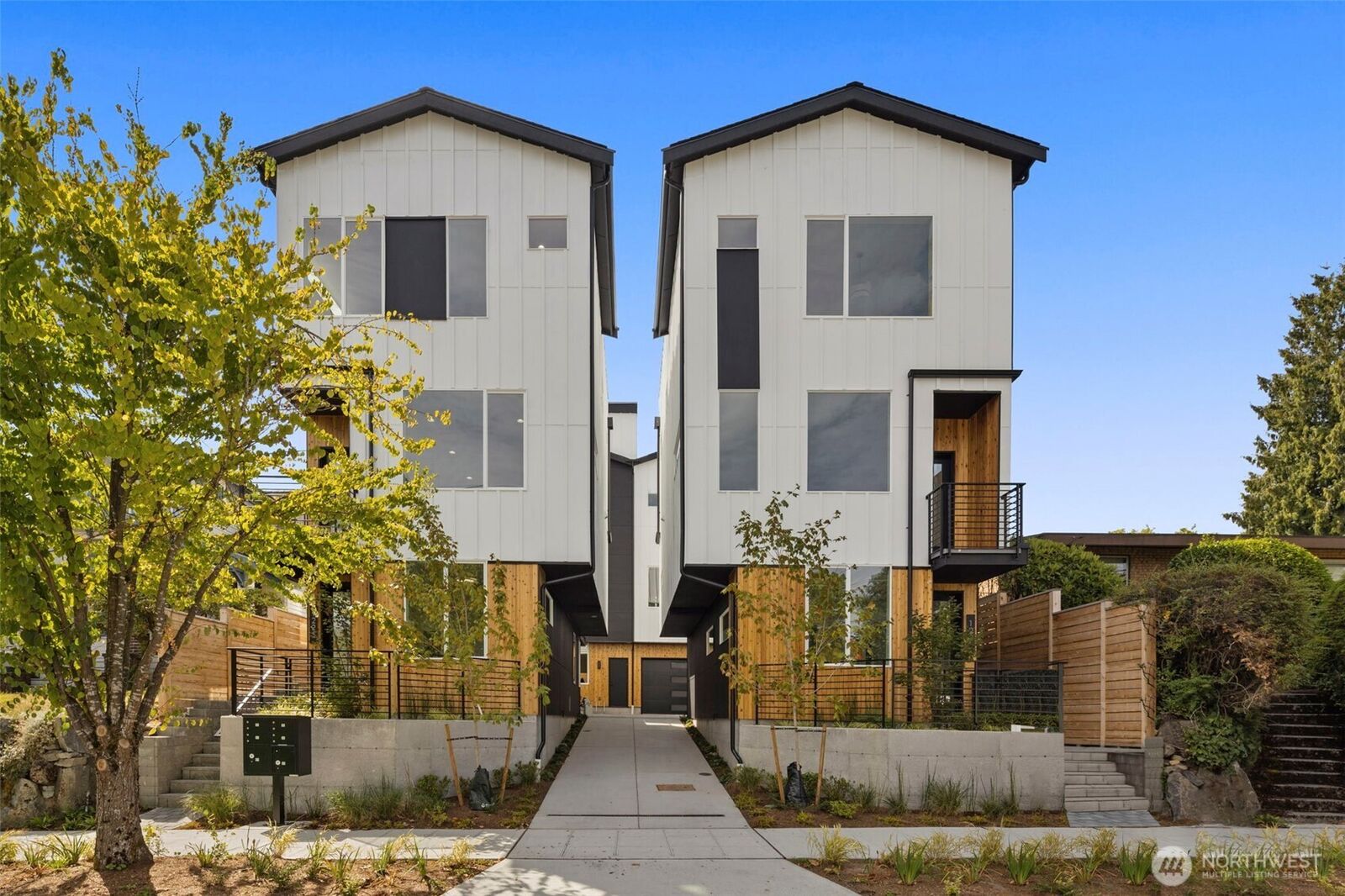 Property Photo: 1223 N 48th Street WA 98103