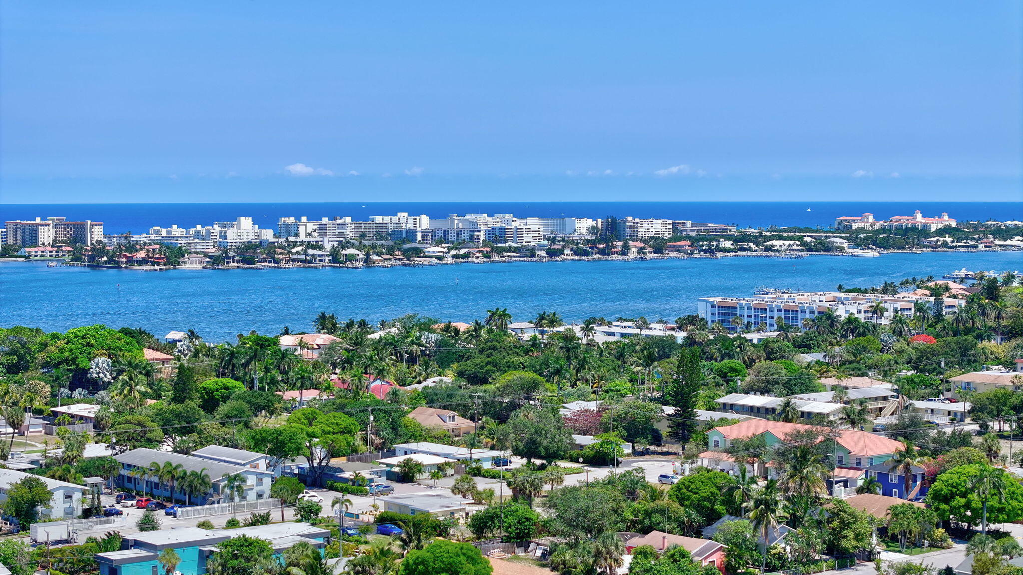 Property Photo: 1112 S K Street FL 33460