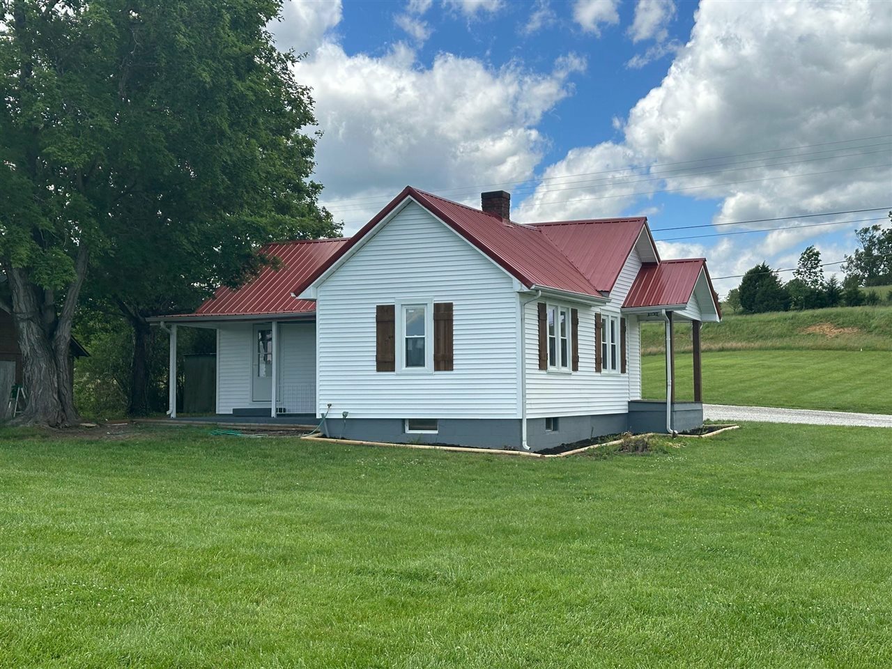 Property Photo: 33 Moore Road KY 42166
