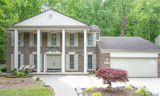 Property Photo:  18500 Mayfield Street  MI 48152 