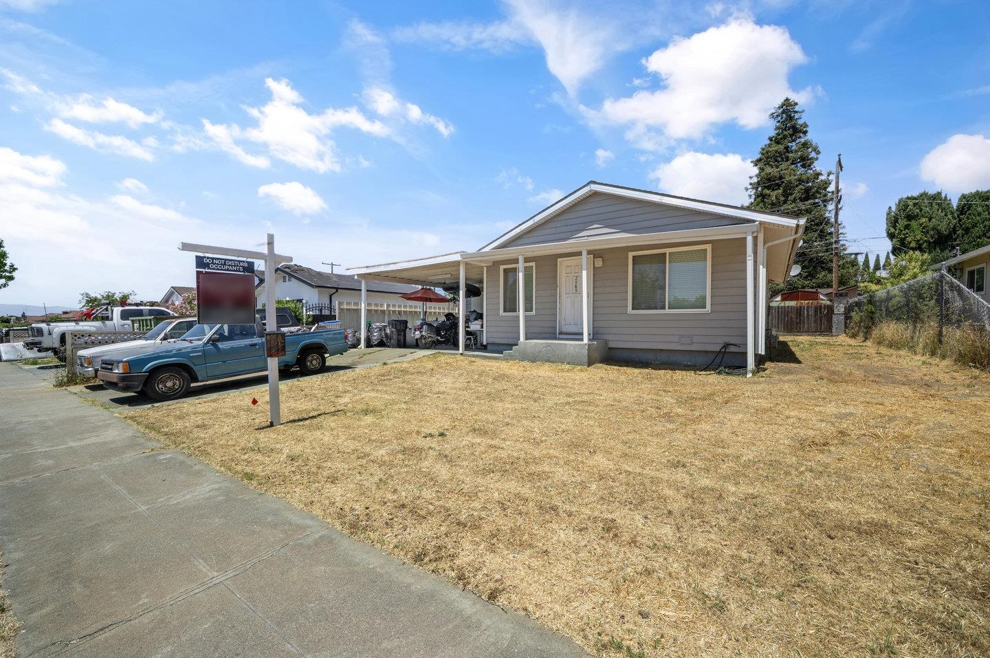 Property Photo: 2989 Betsy Way CA 95133