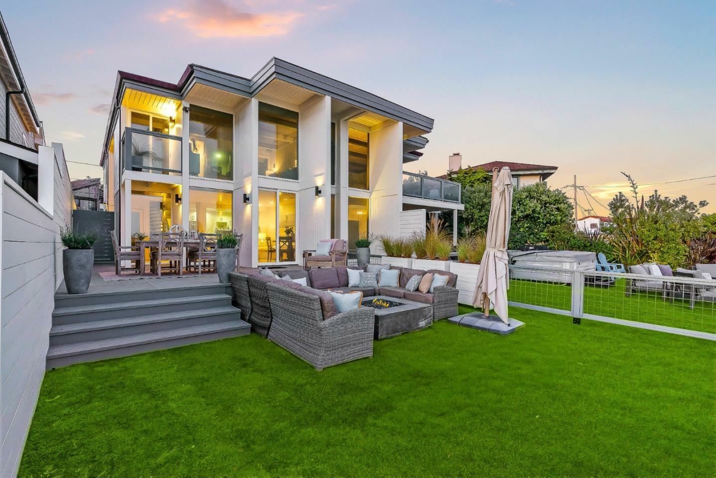 Property Photo: 9 Rockview Drive CA 95062