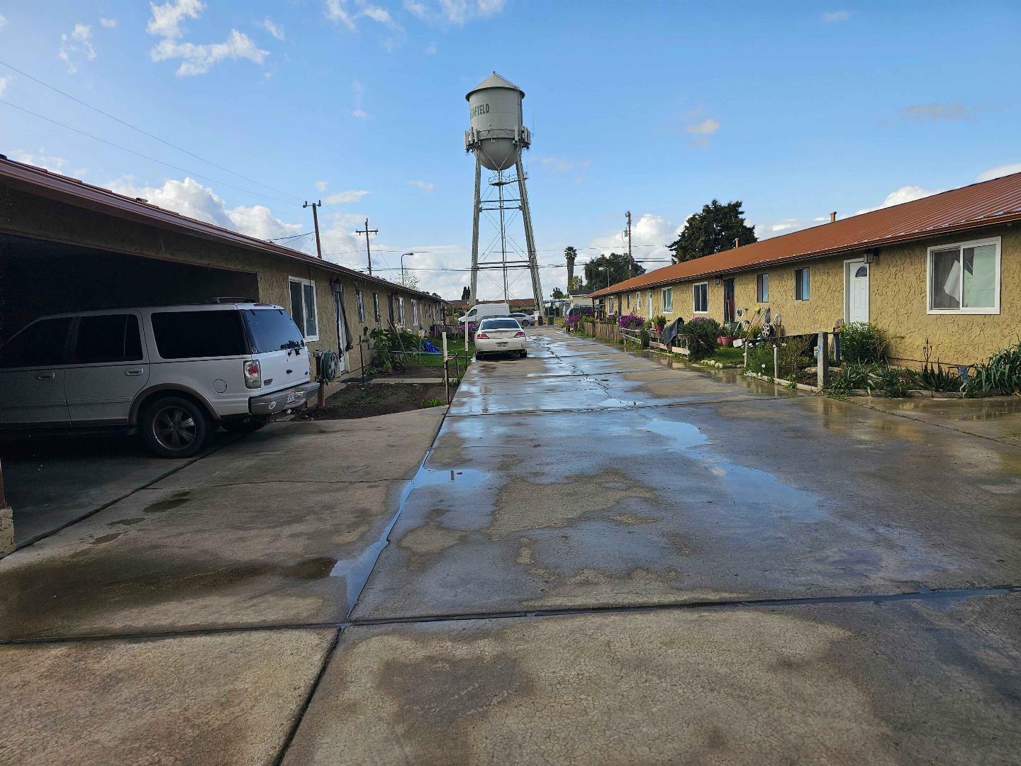 Property Photo:  1183 Oak Avenue  CA 93927 