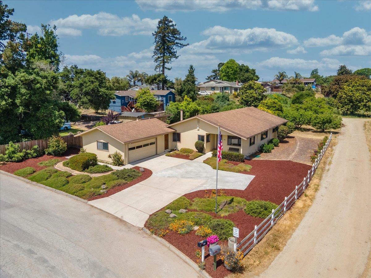101 Cowles Road  Watsonville CA 95076 photo
