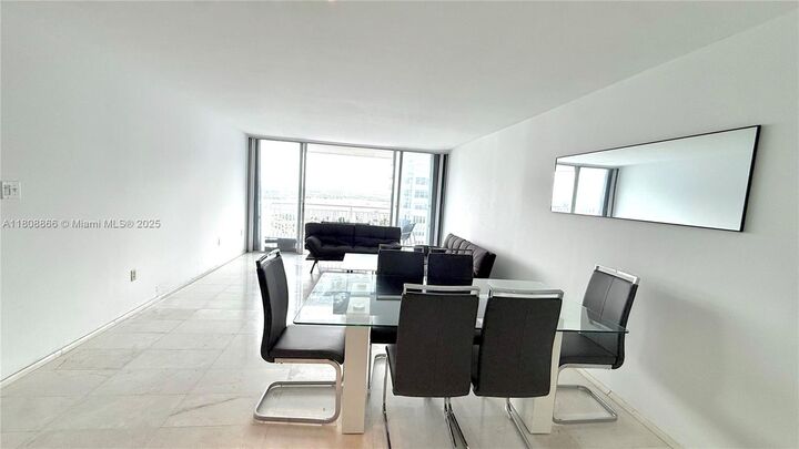 Property Photo:  18071 Biscayne Blvd 1803  FL 33160 