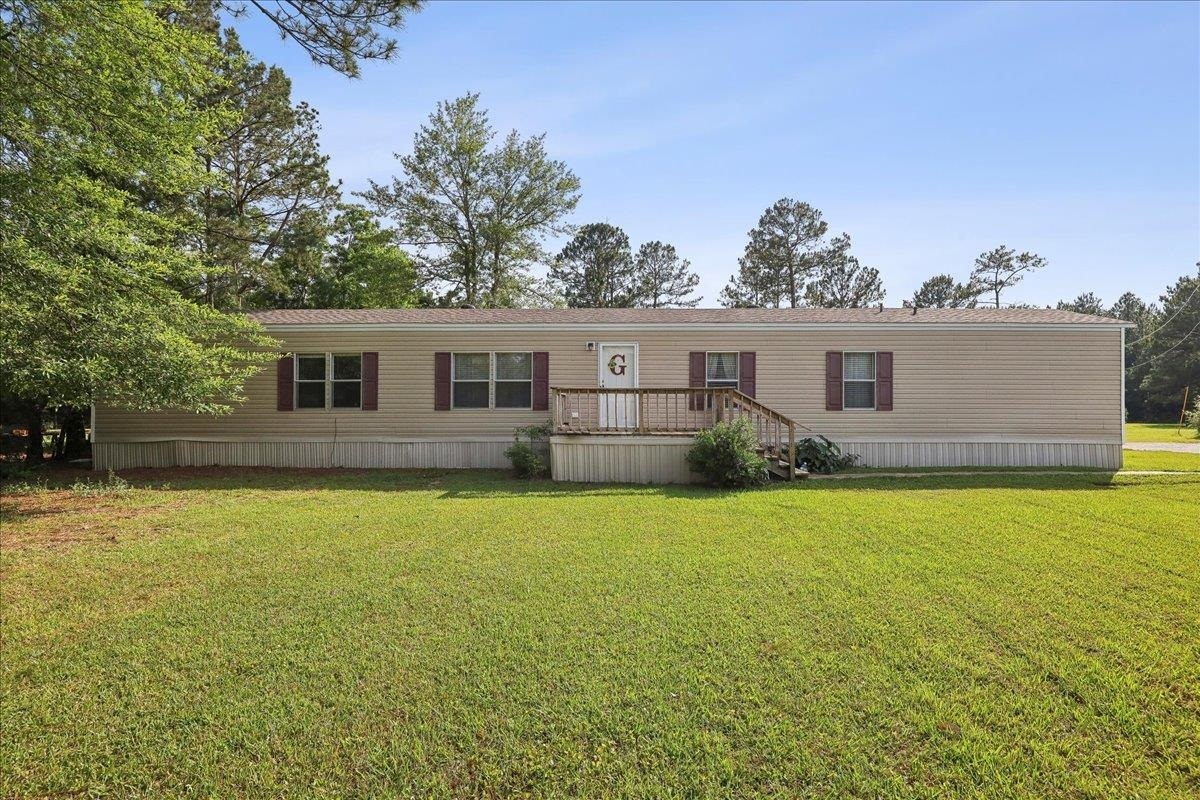 Property Photo: 5045 Shakespeare TX 77625