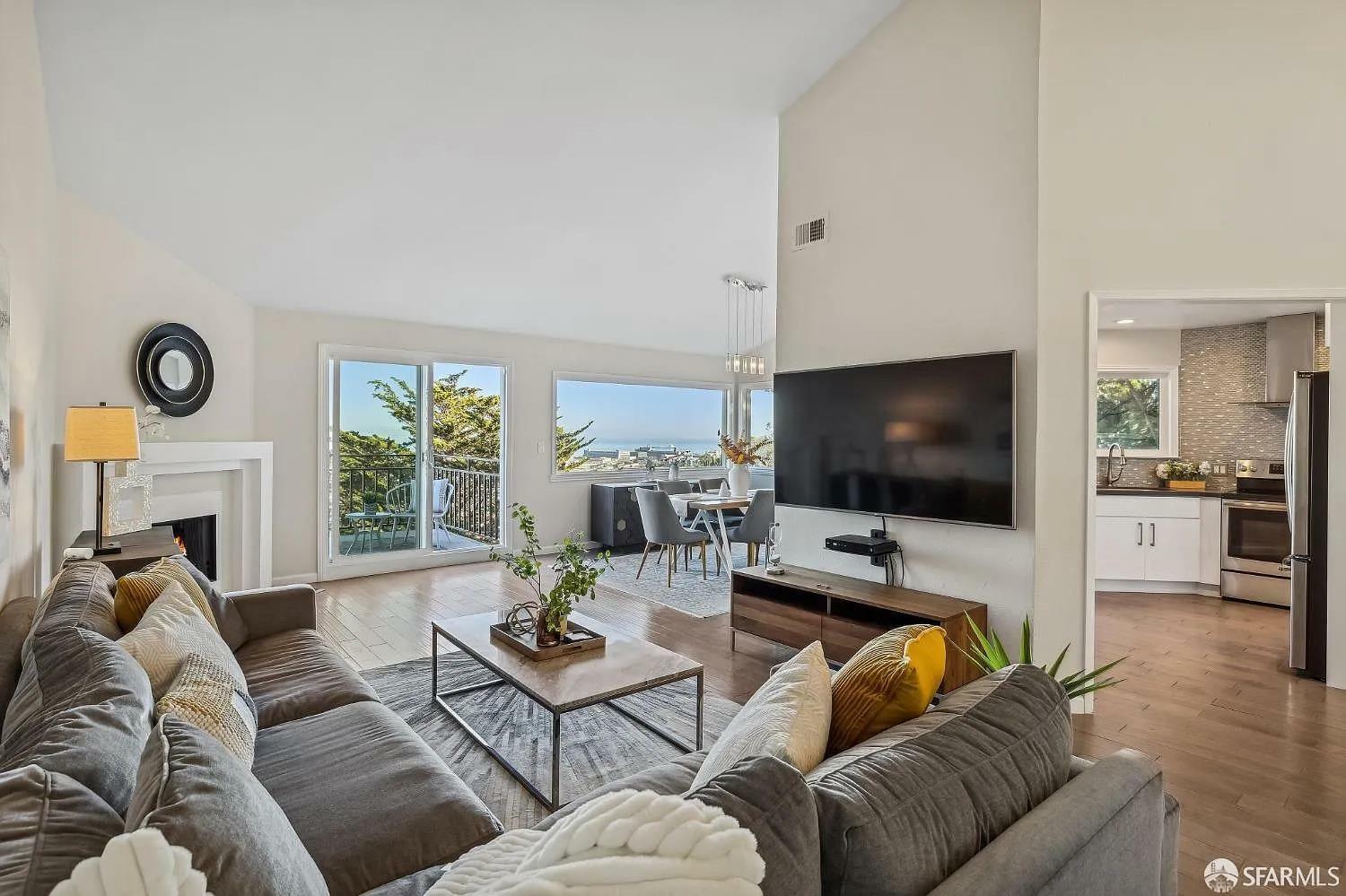 Property Photo: 2 Hawkins Lane CA 94124