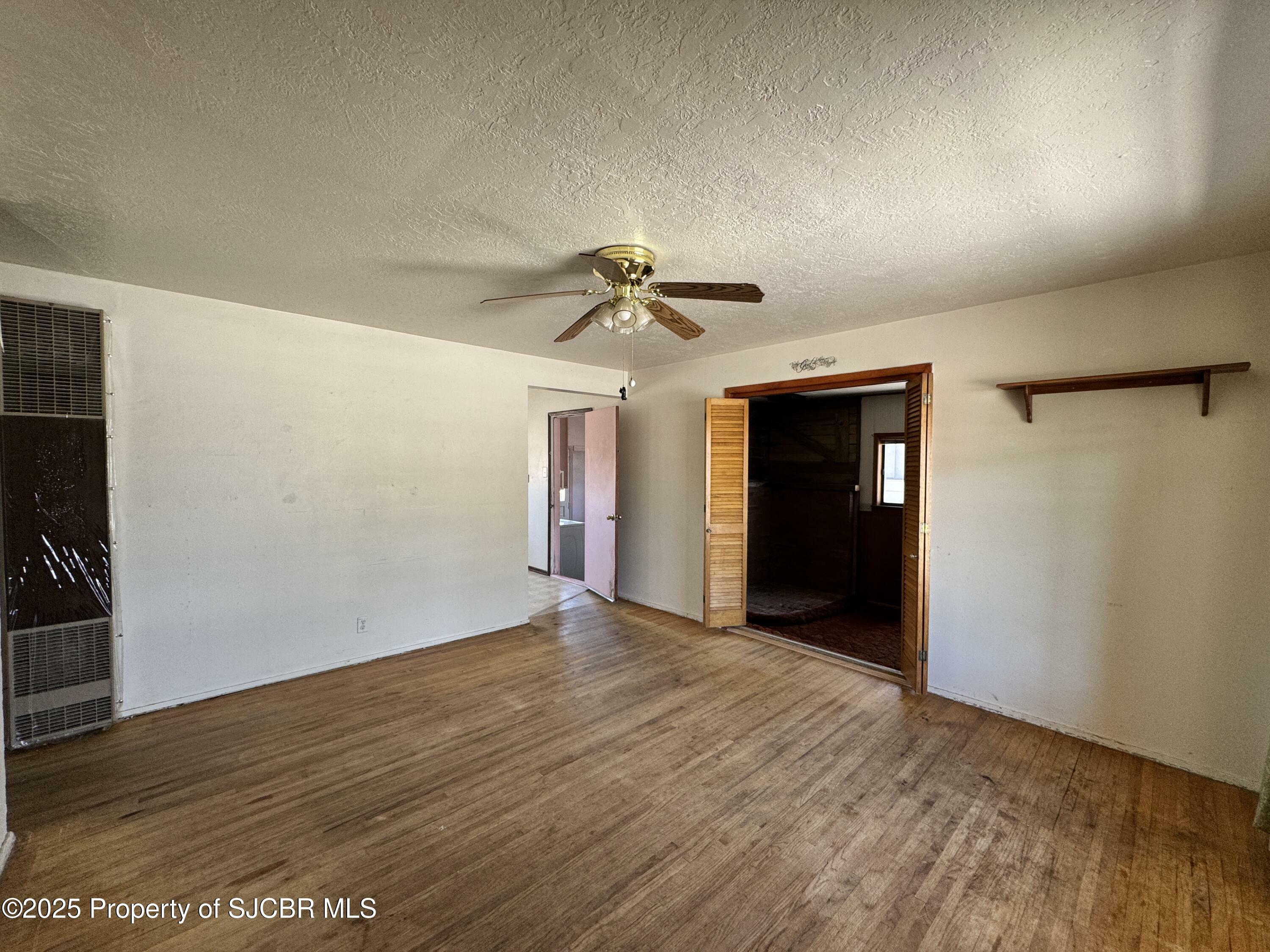 Property Photo: 607 E 16th Street NM 87401
