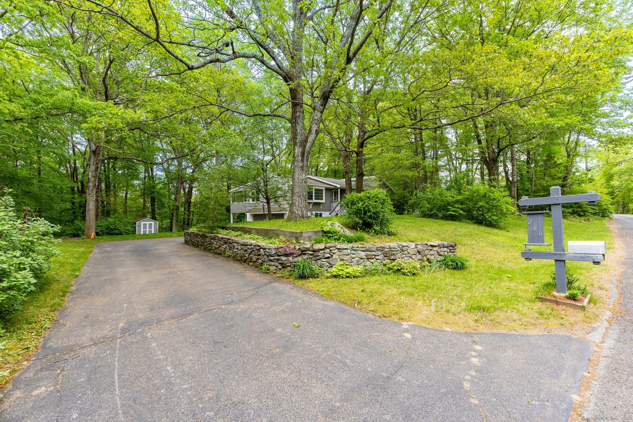 Property Photo: 280 Guinea Road CT 06468