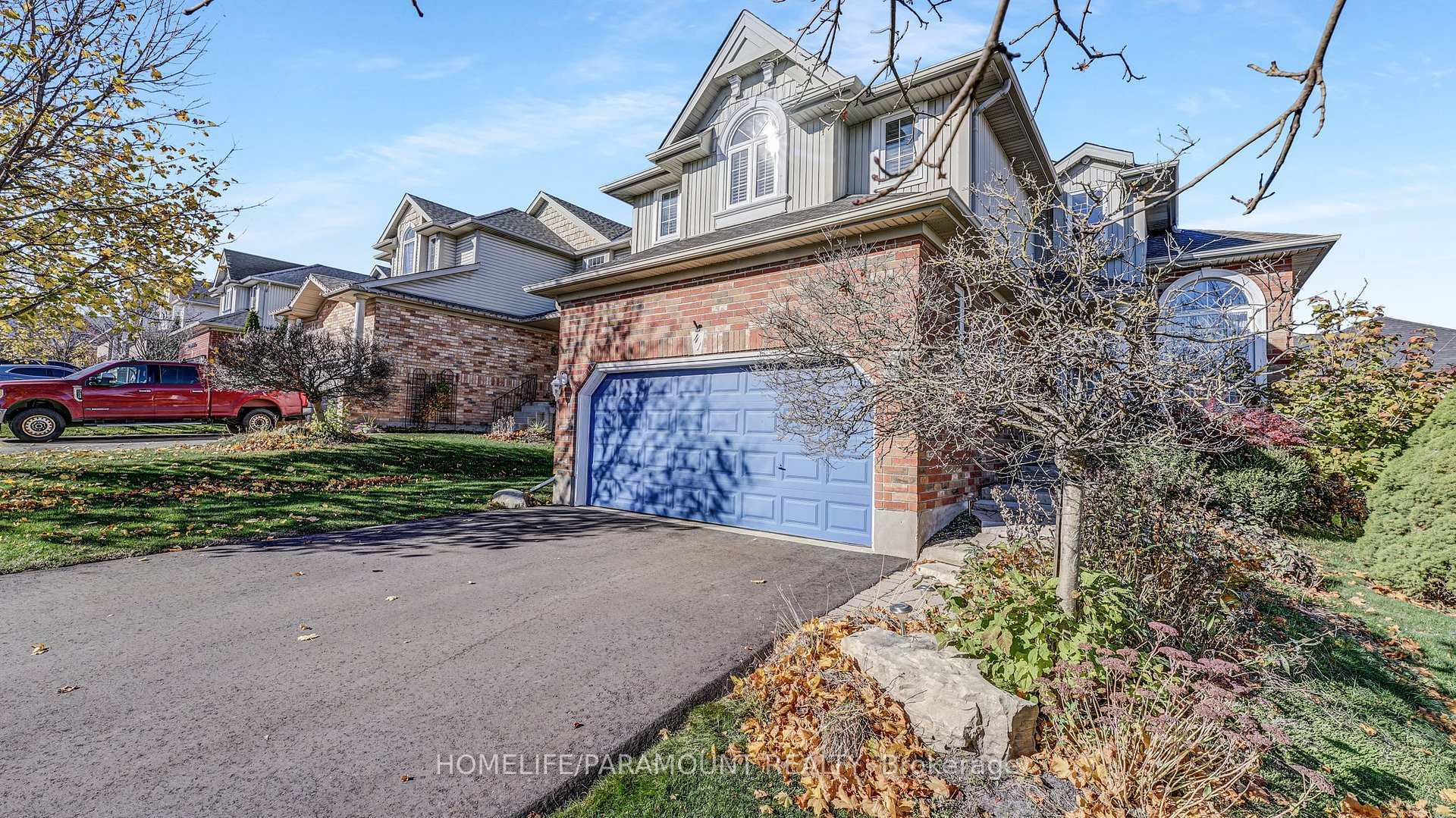 Property Photo:  41 Cameron Crescent  ON L9W 5G7 