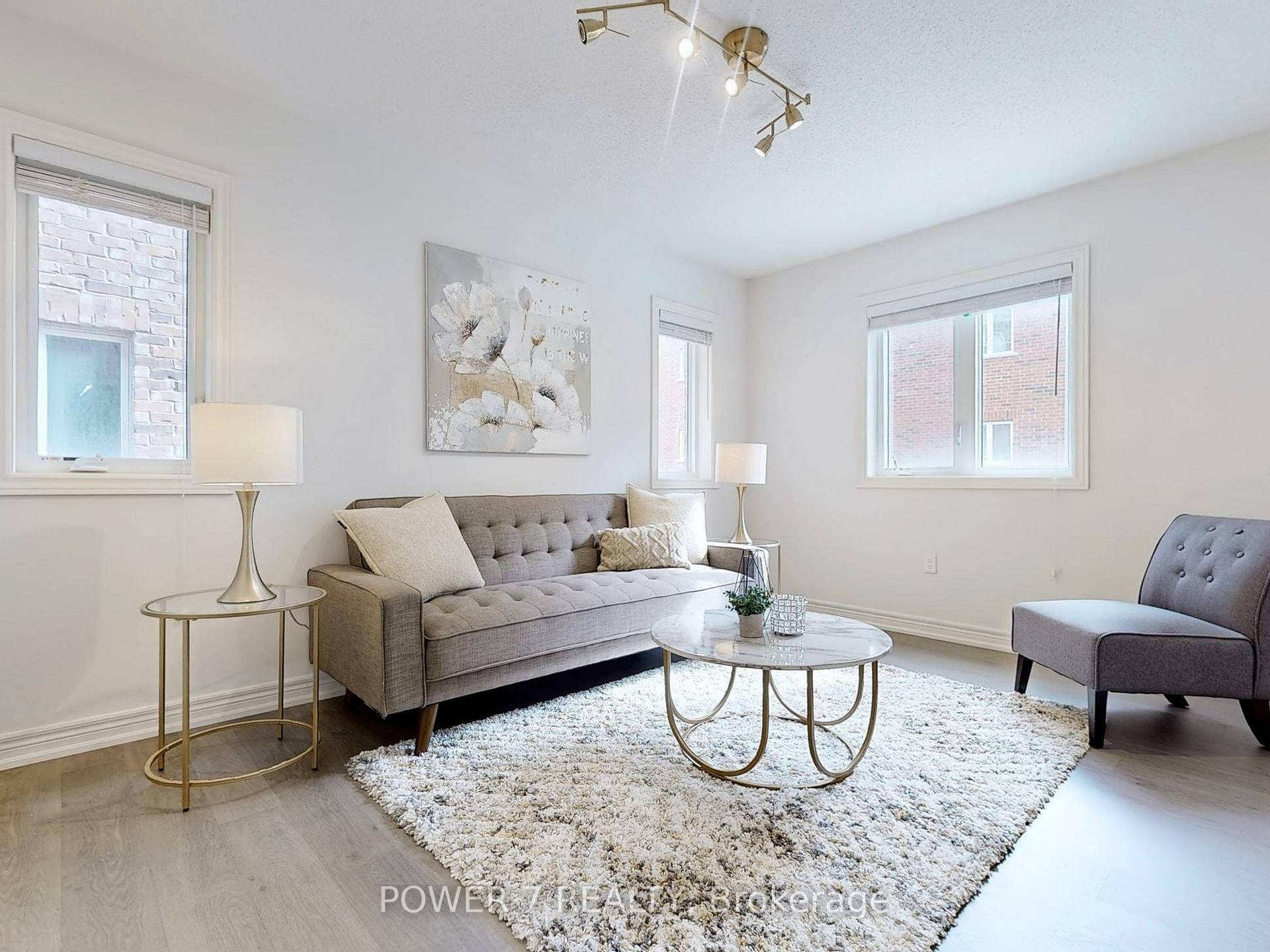 Property Photo: 19 Spiv Grove Way ON L6E 0T7
