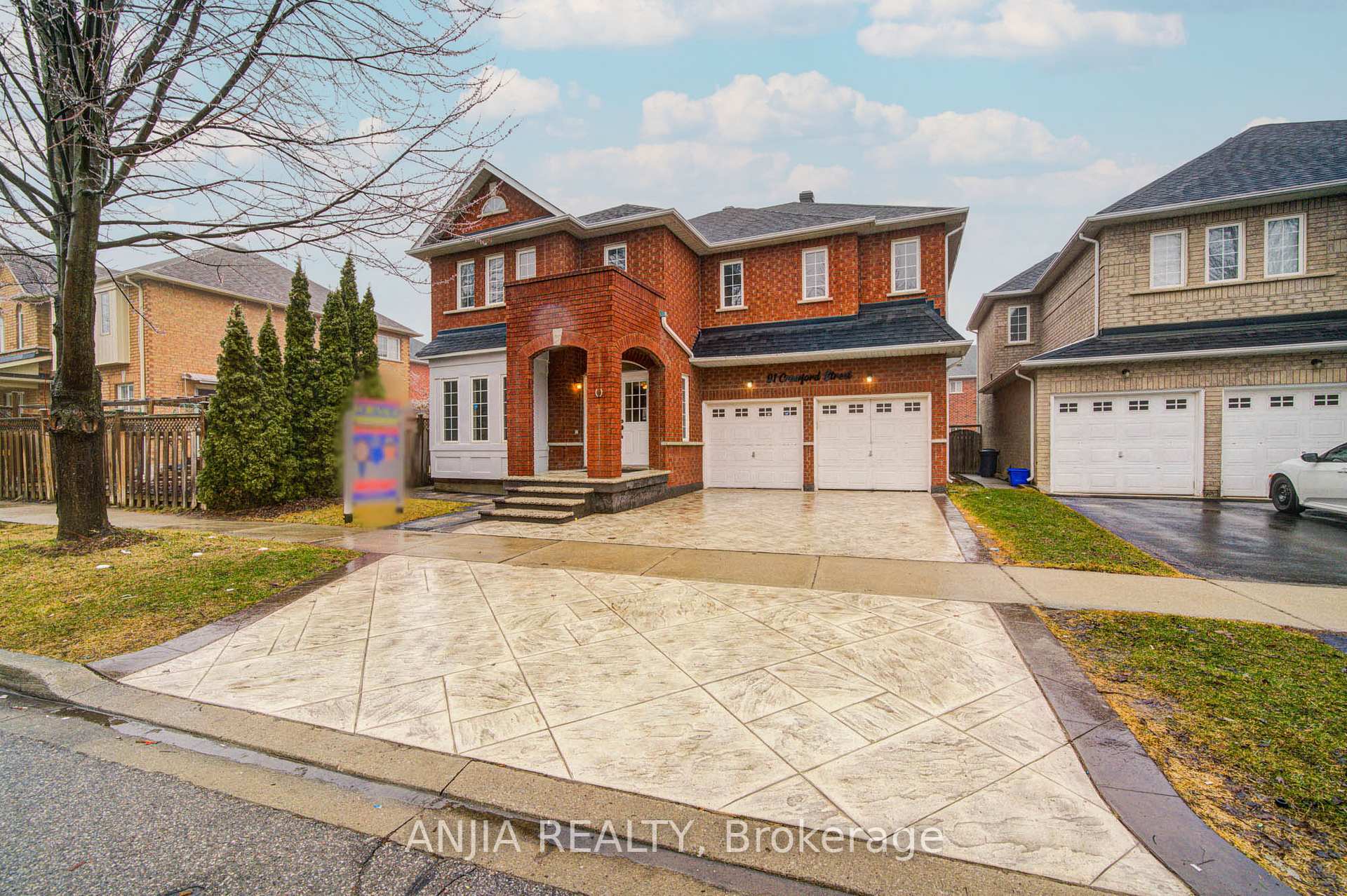 Property Photo: 91 Crawford Street ON L6C 2W3