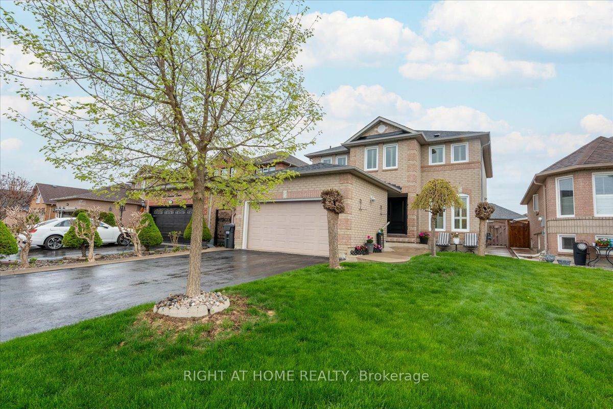 Property Photo: 24 Suncrest Drive ON L6X 4L5