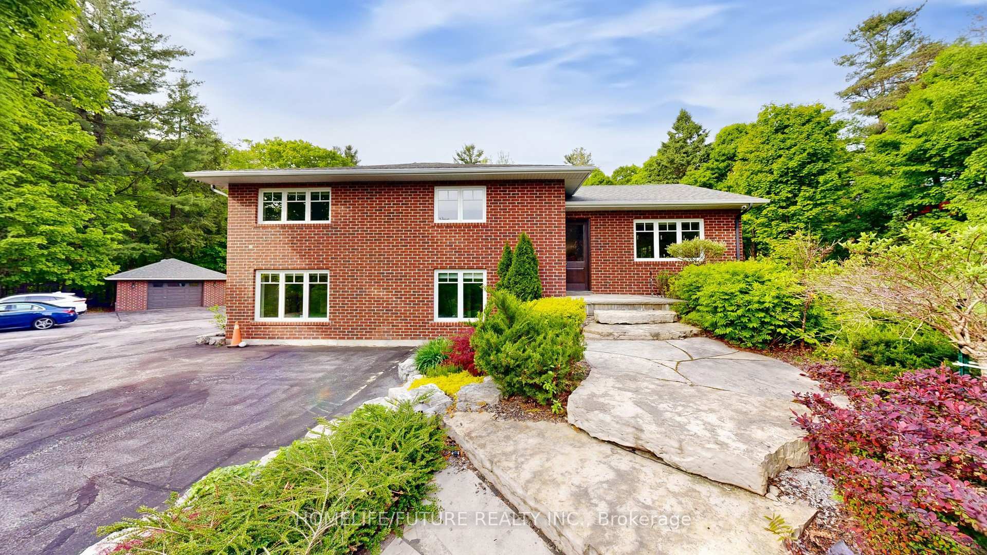 Property Photo: 5556 Vivian Road ON L4A 3G9