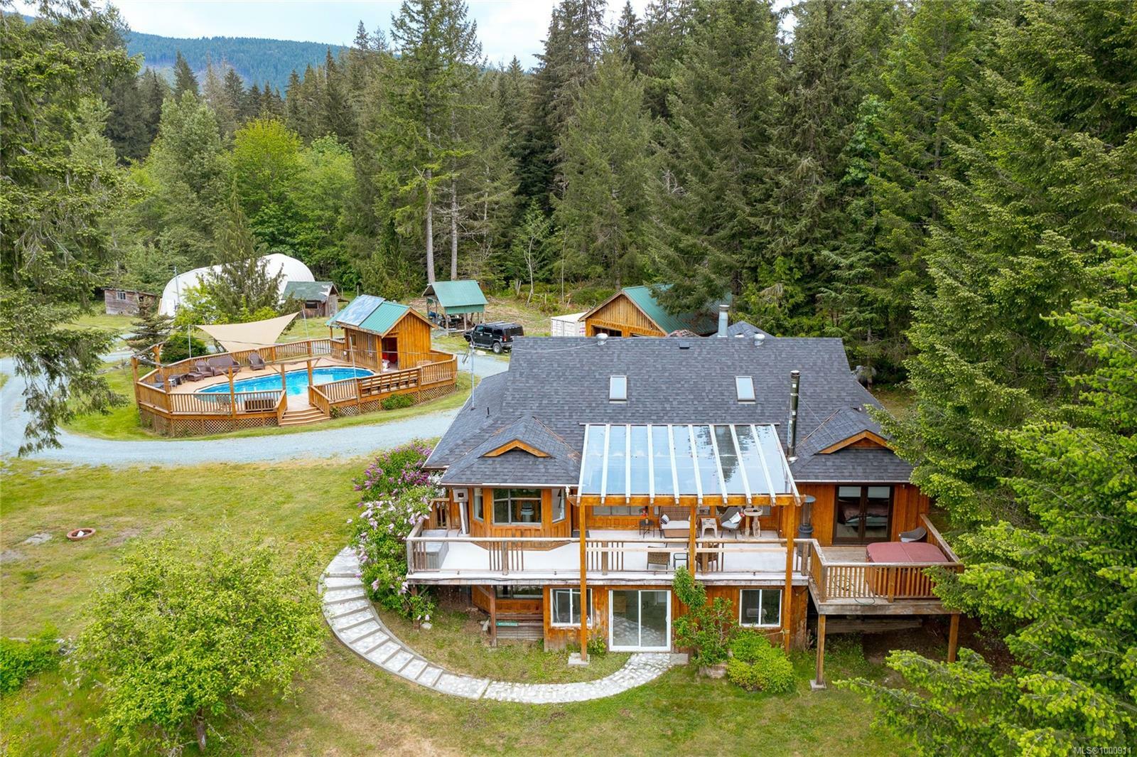 Property Photo: 5982 Mayo Rd BC V0R 2G0
