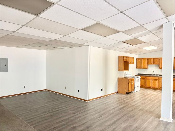 Property Photo: 40 Race St 1E PA 15665