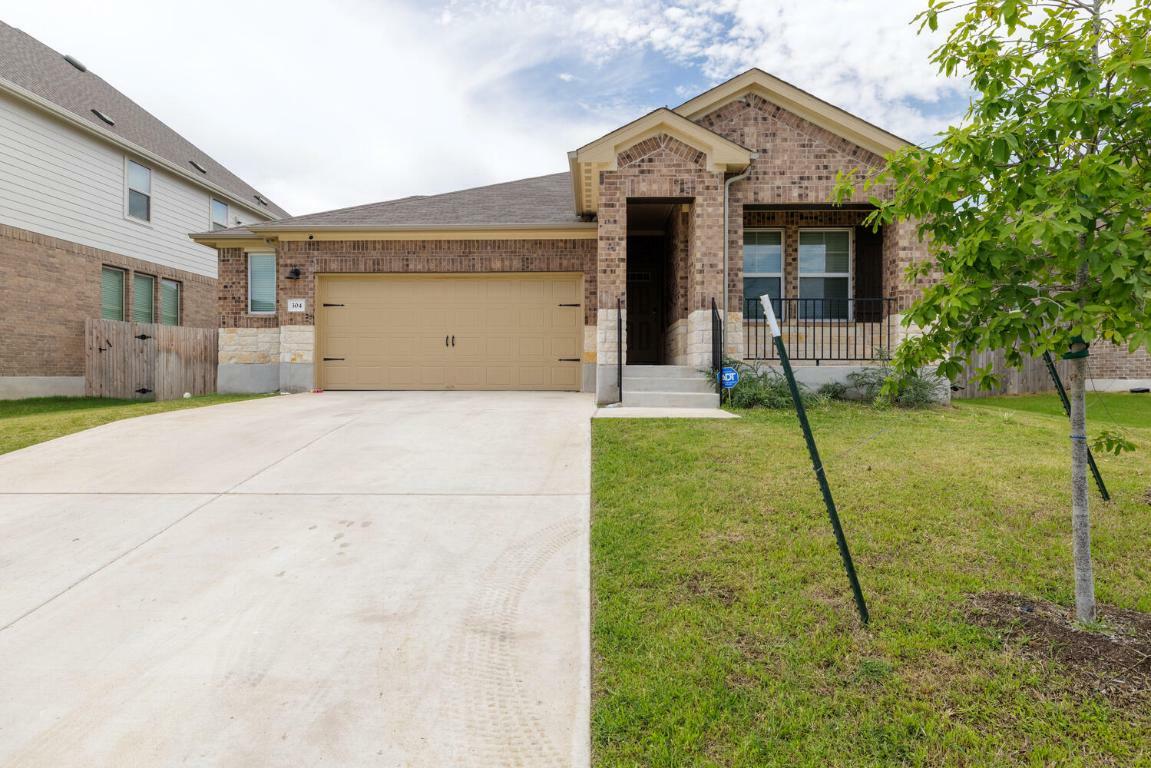 Property Photo: 304 Giorgio Moroder Drive TX 78634