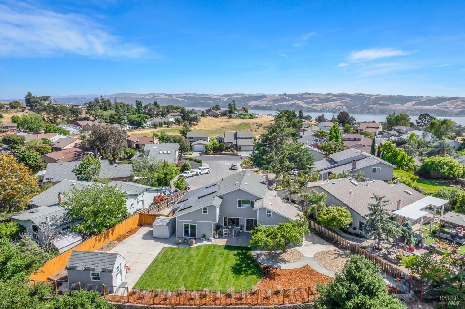Property Photo:  323 Larkin Court  CA 94510 