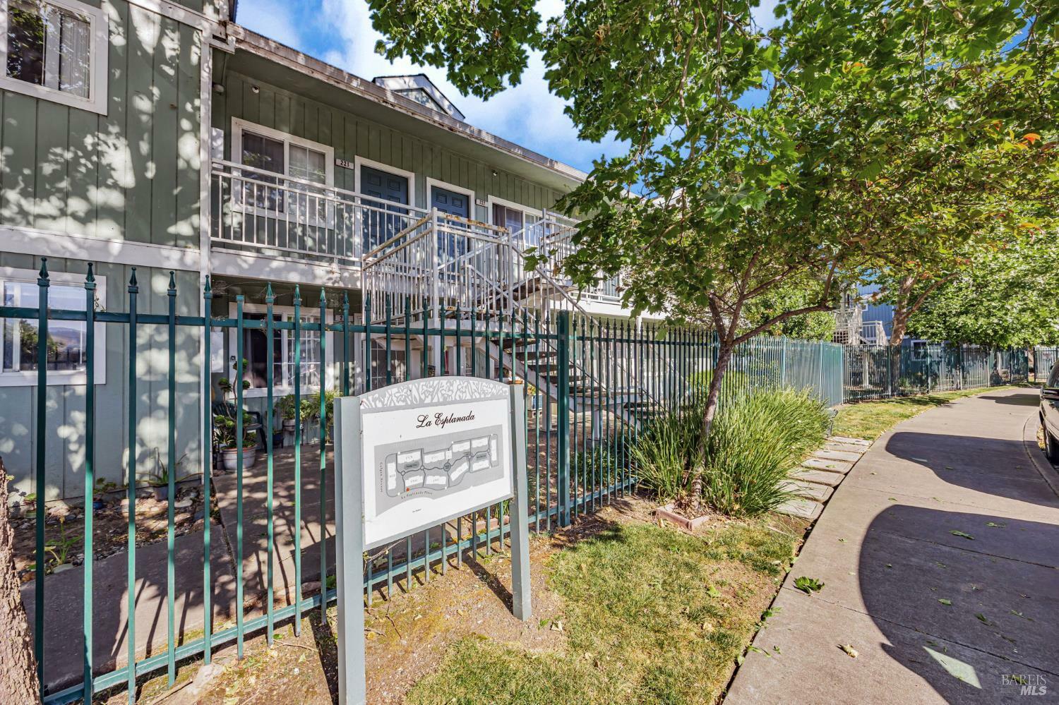 Property Photo: 1591 La Esplanada Place 222 CA 95404