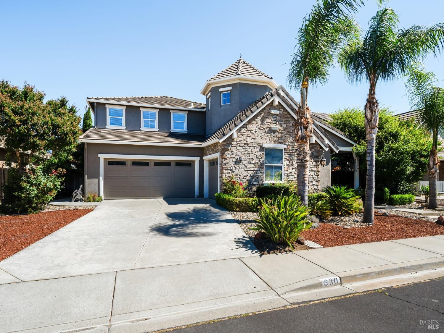 Property Photo: 630 Purple Martin Drive CA 95687