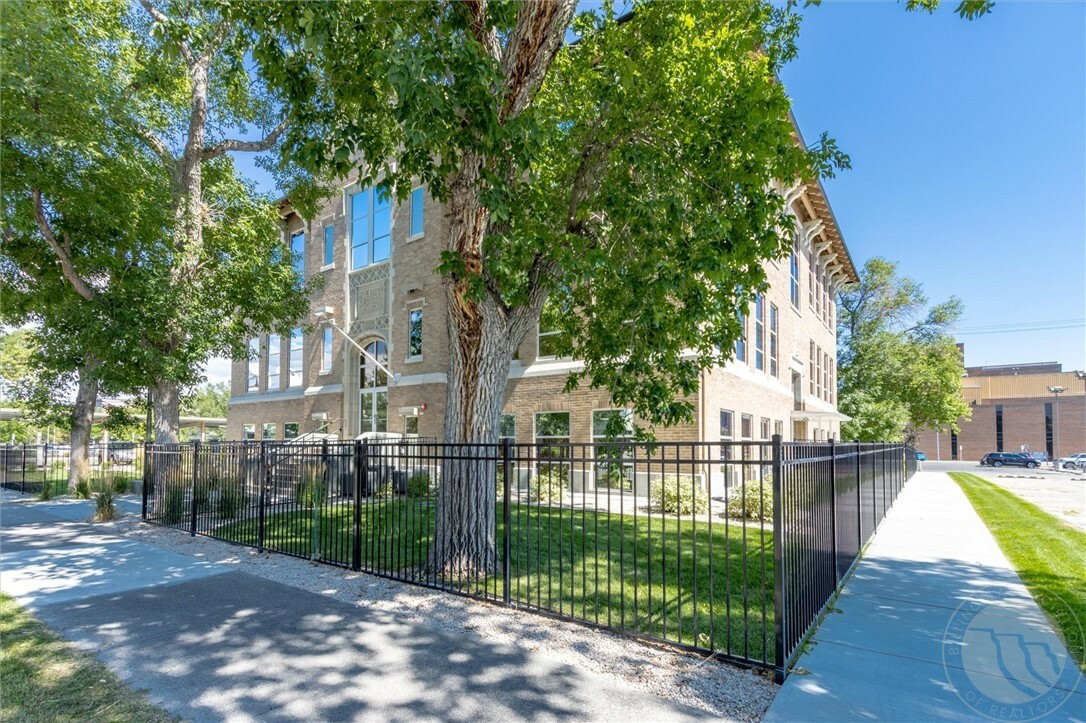 Property Photo: 235 N 32nd Street 105 MT 59101